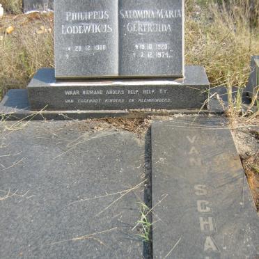 SCHALKWYK Philippus Lodewikus, van 1900- &amp; Salomina Maria Gertruida 1920-1974