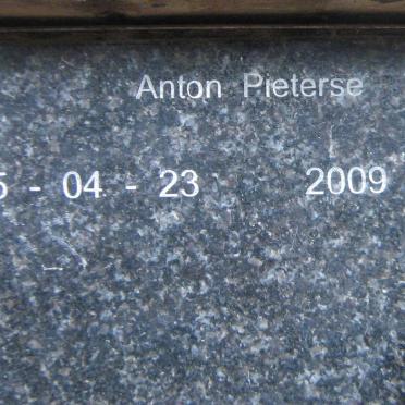 PIETERSE Anton 1965-2009