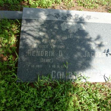 COMBRINCK Hendrik D. 1911-1983 &amp; Jacoba ?. 19??-19??
