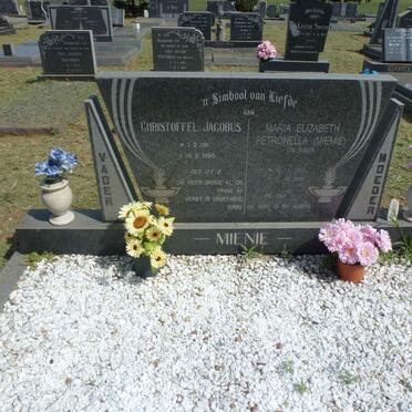 MIENIE Christoffel Jacobus 1911-1980 &amp; Maria Elizabeth Petronella TALJAARD 1911-2010