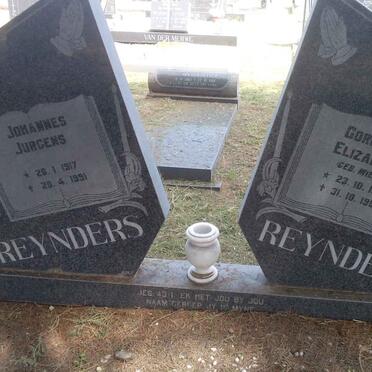 REYNDERS Johannes Jurgens 1917-1991 &amp; Cornelia Elizabeth MIENIE 1896-1982