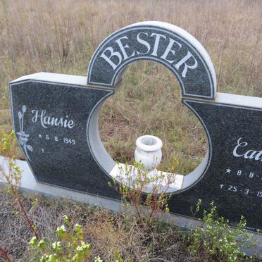 BESTER Hansie 1949- &amp; Cathy 1948-1985