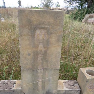 MARAIS Barend Pieter 193?-1993 &amp; Doreen Magdalena 1940- _1