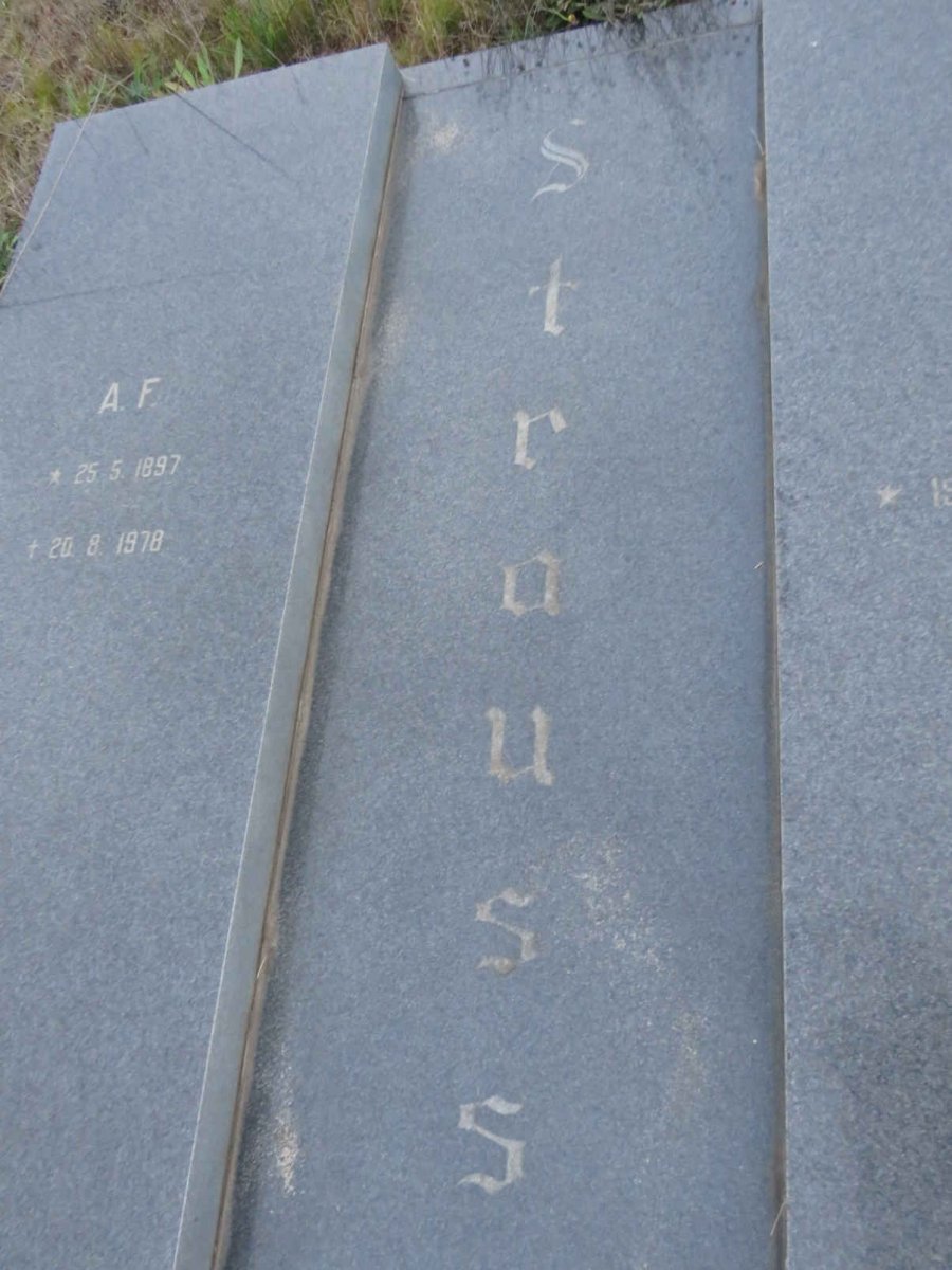 STRAUSS A.F. 1897-1978 & M.M MALAN 1905- _1