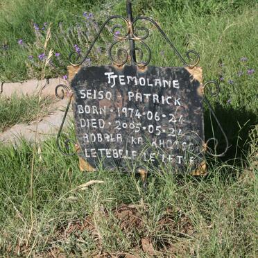 TJEMOLANE Seiso Patrick 1974-2005