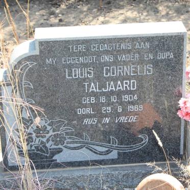 TALJAARD Louis Cornelis 1904-1989 &amp; Catharina Elizabeth PRINSLOO 1910-1995