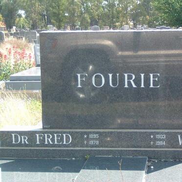 FOURIE Fred 1895-1978 &amp; Winnie 1903-1984