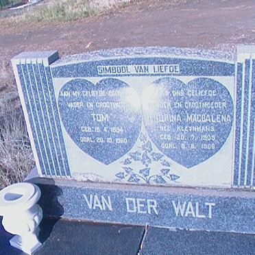 WALT Tom, van der 1894-1960 &amp; Hendrina Magdalena KLEYNHANS 1905-1966