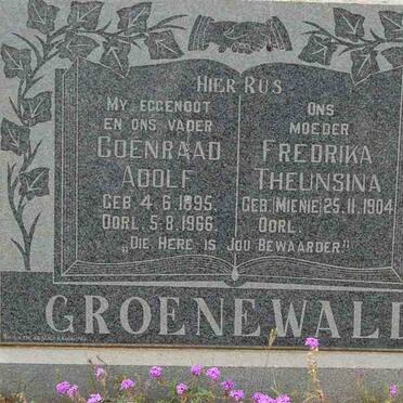GROENEWALD Coenraad Adolf 1895-1966 &amp; Fredrika Theunsina MIENIE 1904-