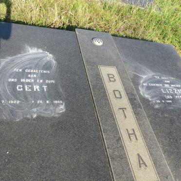 BOTHA Gert 1902-1985 &amp; Lizzie PIENAAR 1905-1983