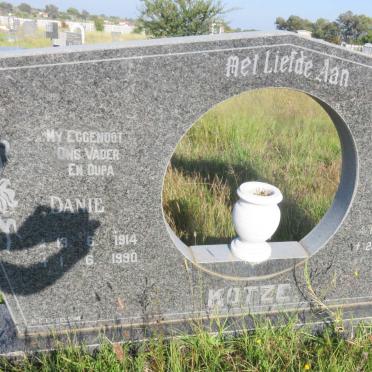 KOTZE Danie 1914-1990 &amp; Bellie 1920-1997