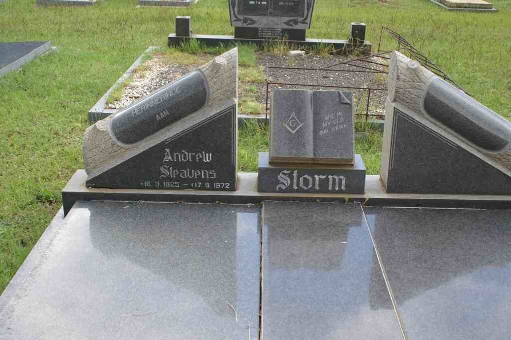 STORM Andrew Steavens 1925-1972