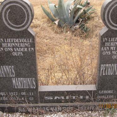 SMITH Johannes Marthinus 1922-2012 &amp; Petronella Sophia 1924-2006