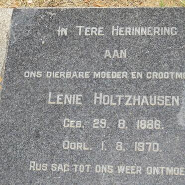 HOLTZHAUSEN Lenie 1886-1970