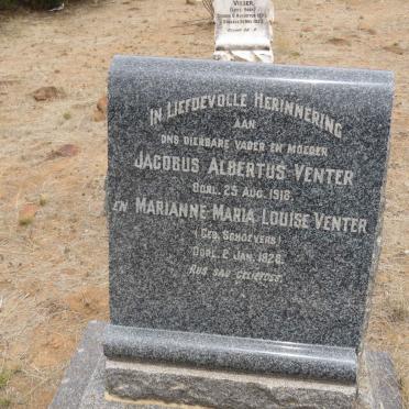VENTER Jacobus Albertus -1918 &amp; Marianne Maria Louise SCHOEVERS -1928