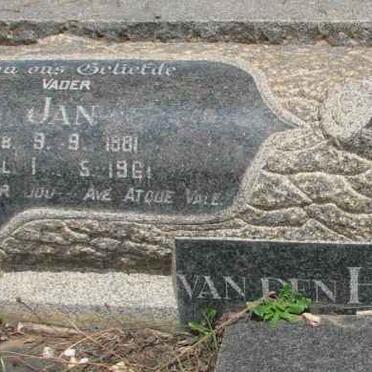 HEEVER Jan, van den 1881-1961 &amp; Sannie NAUDE 1887-1956