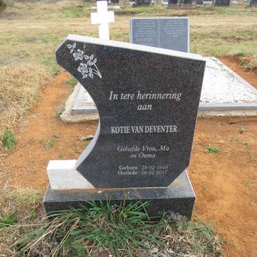 D - Vanne :: Surnames - D