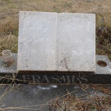 ERASMUS David ? 1905-1996 & Hester E. 1913-1997 