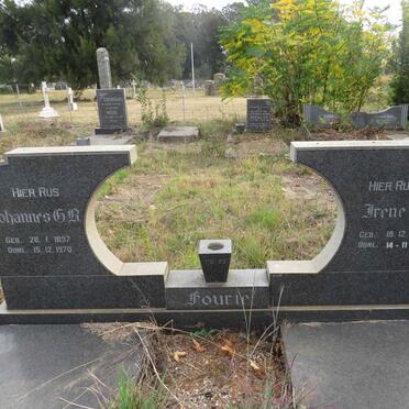 FOURIE Johannes G.B. 1897-1970 & Irene L. 1907-2003