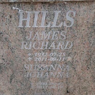 HILLS James Richard 1932-2011 & Susanna Johanna 1931-2012_2