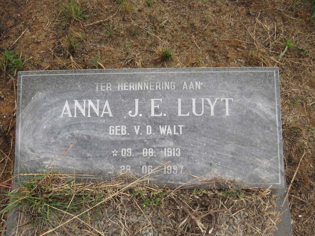 LUYT Anna J.E. nee v.d. WALT 1913-1997