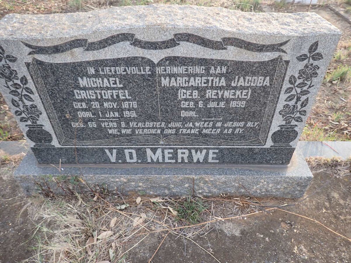 MERWE Michael Cristoffel, v.d. 1876-1951 & Margaretha Jacoba REYNEKE 1899- 