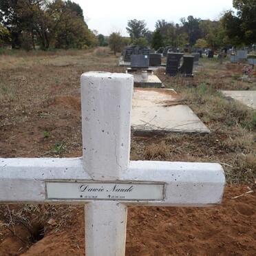 N - Vanne :: Surnames - N