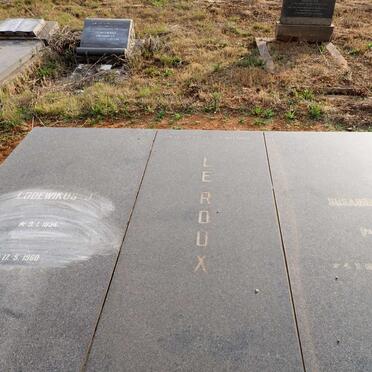 ROUX Lodewikus J., le 1894-1960 &  Susanna M. PACE 1897-1975 _1