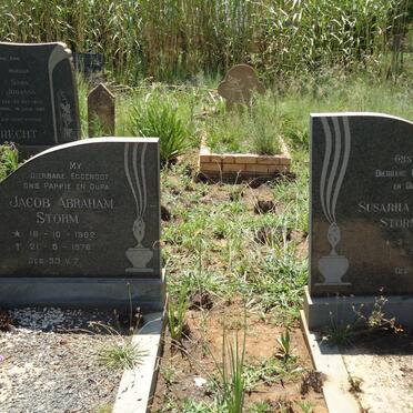 Free State, HEILBRON district, Deneysville, Groenpunt gevangenis begraafplaas_2