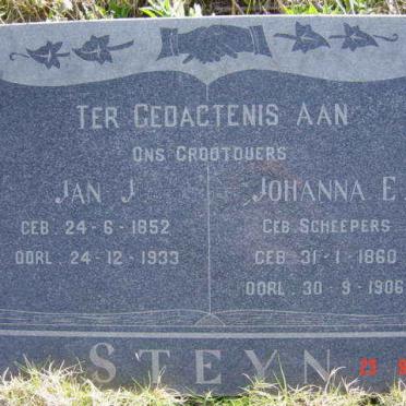 Free State, HEILBRON district, Tweede Geluk A 206, farm cemetery