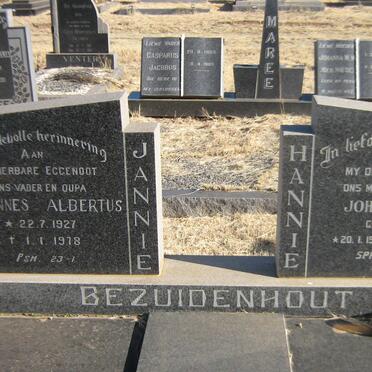 BEZUIDENHOUT Johannes Albertus 1927-1978 &amp; Johanna F.C. JACOBS 1932-1972