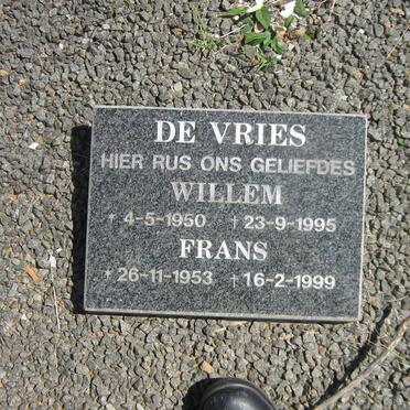 VRIES Ignatius Christiaan, de 1922-1987 &amp; Hester Alettha VAN WYK 1925-1959