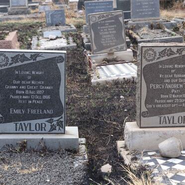 TAYLOR Percy Andrew 1892-1954 &amp; Emily Freeland 1897-1986