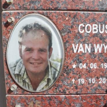 WYK Cobus, van 1982-2015