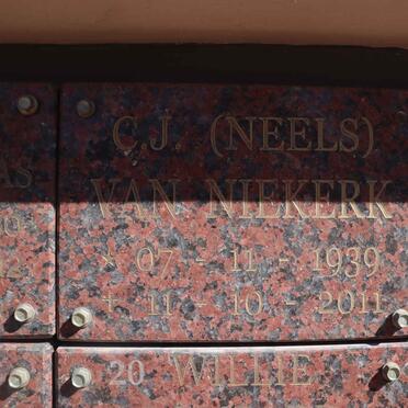NIEKERK C.J., van 1939-2011