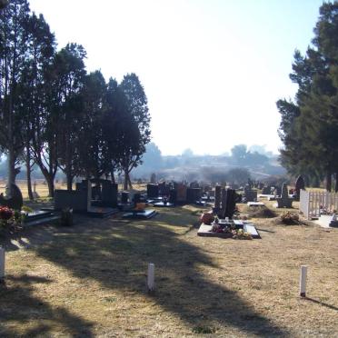 01. Overview / Oorsig - Heilbron Cemetery