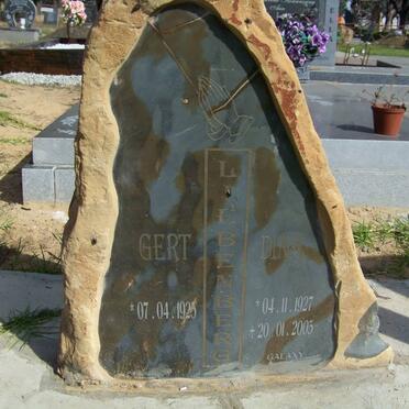 LIEBENBERG Gert 1925- &amp; Dina 1927-2005