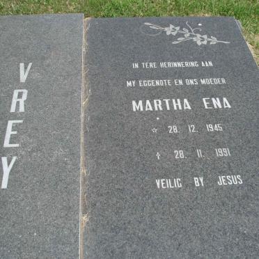 VREY Petrus Jacobus 1933-1996 &amp; Martha Ena 1945-1991 