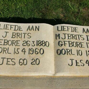 BRITS J. 1880-1960 &amp; M.J. DE WET 1885-1957
