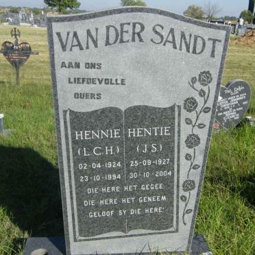 SANDT L.C.H., van der  1924-1994 &amp; J.S. 1927-2004