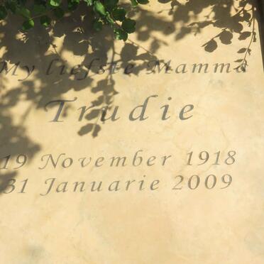 TERBLANCHE Jannie 1921-2004 &amp; Trudie 1918-2009