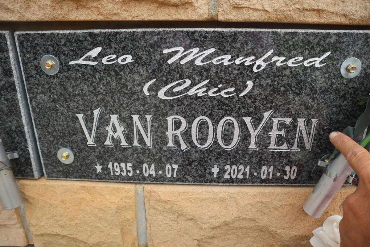 ROOYEN Leo Manfred, van 1935-2021