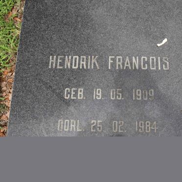 CONRADIE Hendrik Francois 1909-1984 &amp; Petronella Jacoba 1903-