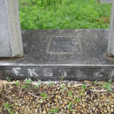 EKSTEEN Jean Frederick 1918-1972 &amp; Nell Frances 1915-2002