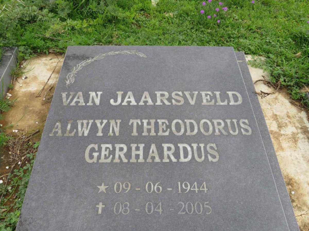 JAARSVELD Alwyn Theodorus Gerhardus, van 1944-2005 &amp; Martha Francina 1935-2003