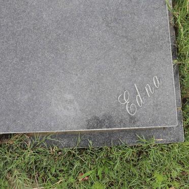 PLESSIS Basie, du &amp; Edna