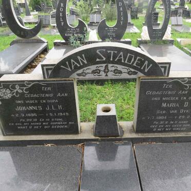 STADEN Johannes J.L.H., van 1895-1949 &amp; Maria D. VAN DYK 1904-1976