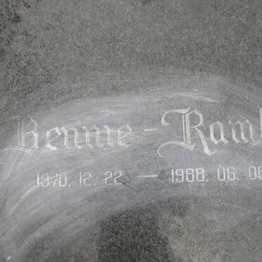 ? Bennie 1970-1988