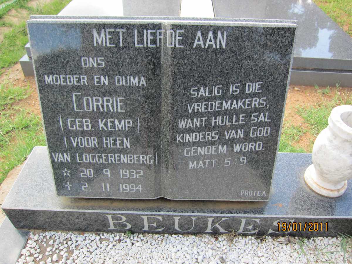 BEUKES Corrie nee KEMP 1932-1994