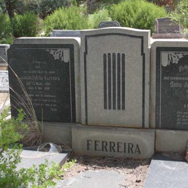 FERREIRA Salomon Petrus 1904-1948 &amp; Anna Johanna GROBLER 1910-1945
